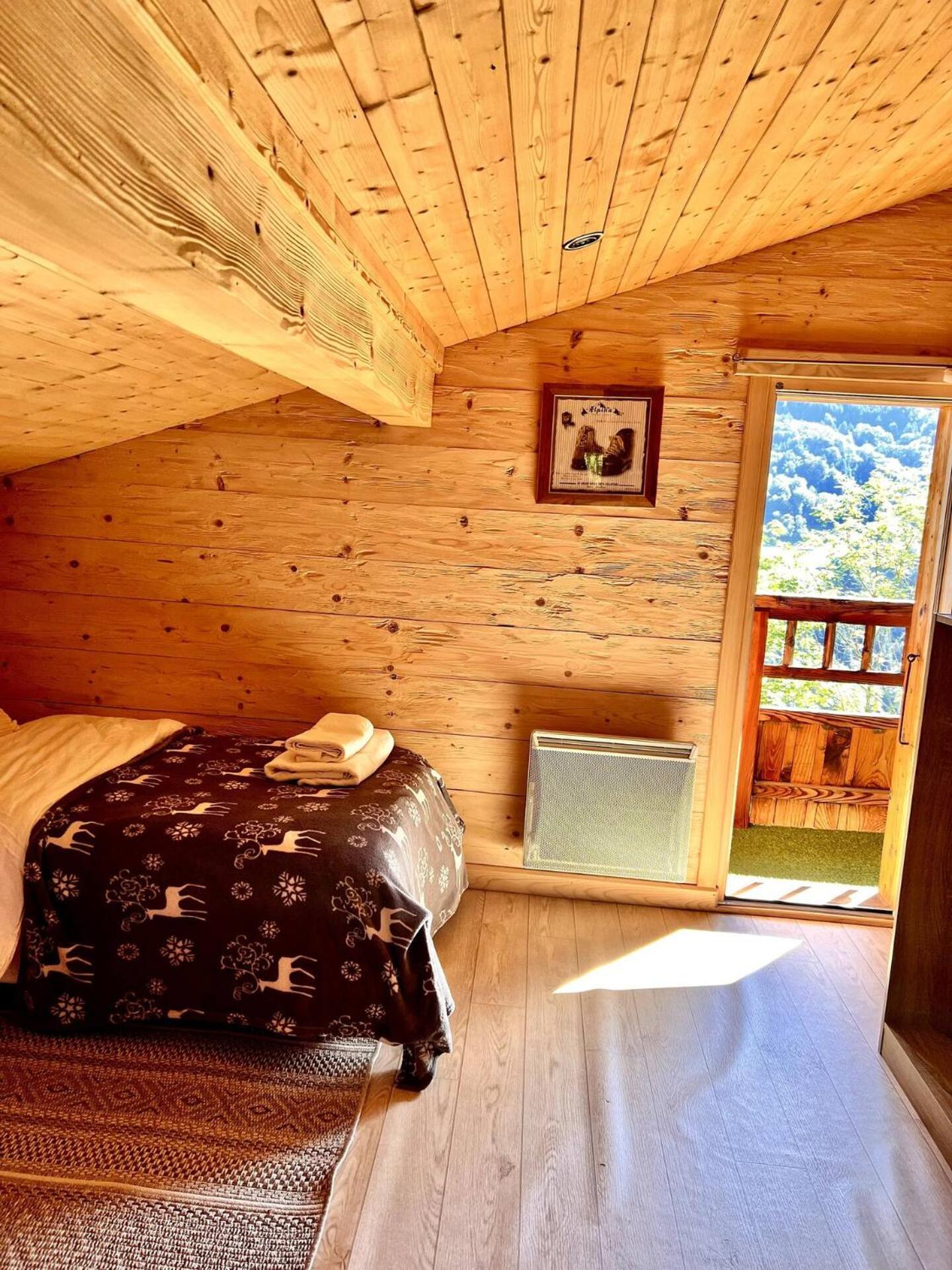 Charming Family Chalet For 8 People, With Private Hot Tub Les Clefs Exterior foto